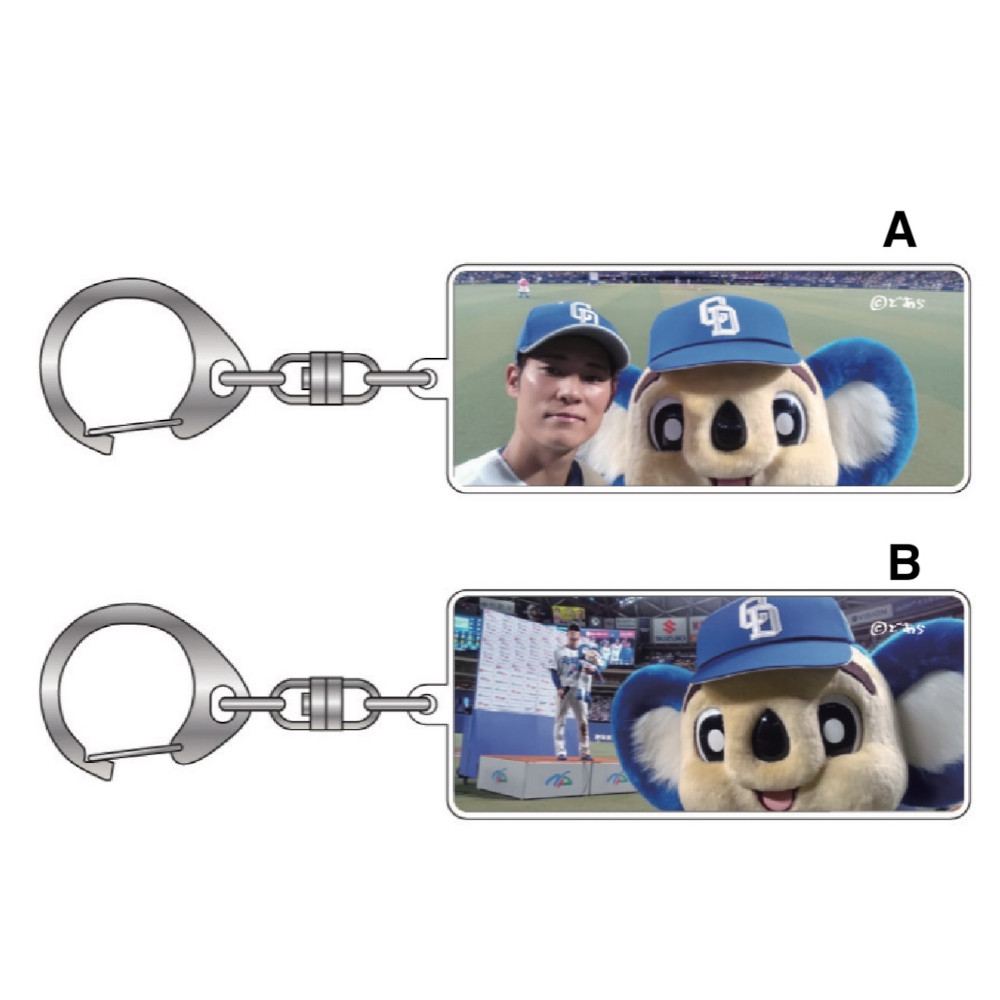ドアラ自撮りキーホルダー8.28（上林）