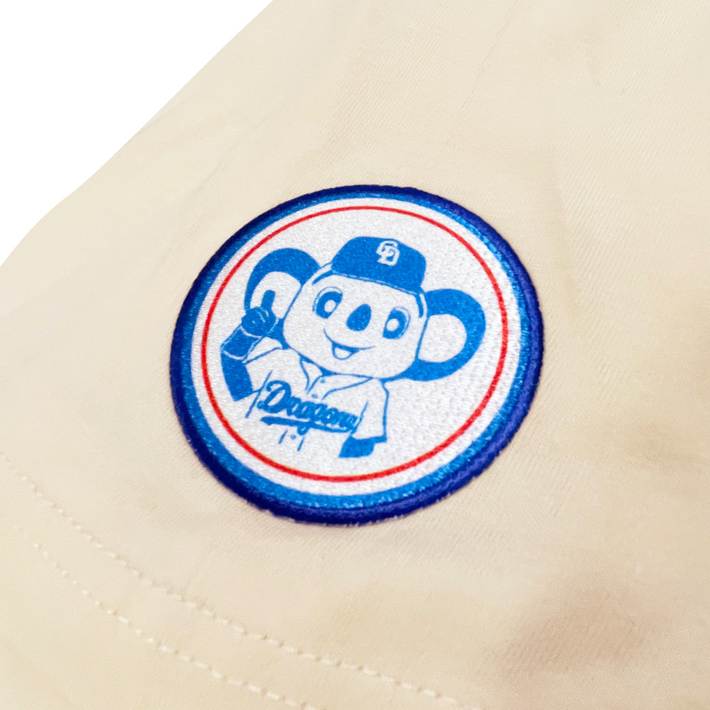 ドアラONE UPワッペンTシャツ