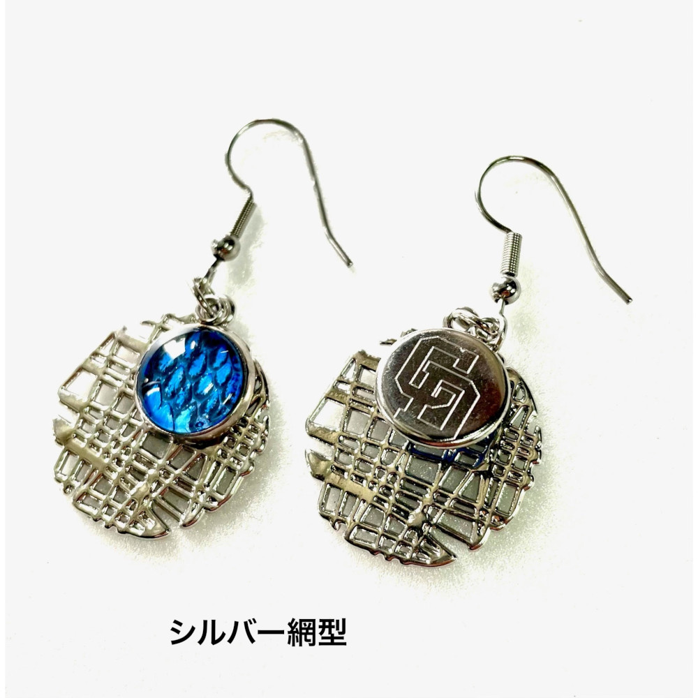 沖縄キャンプ26　ハブ　ピアス